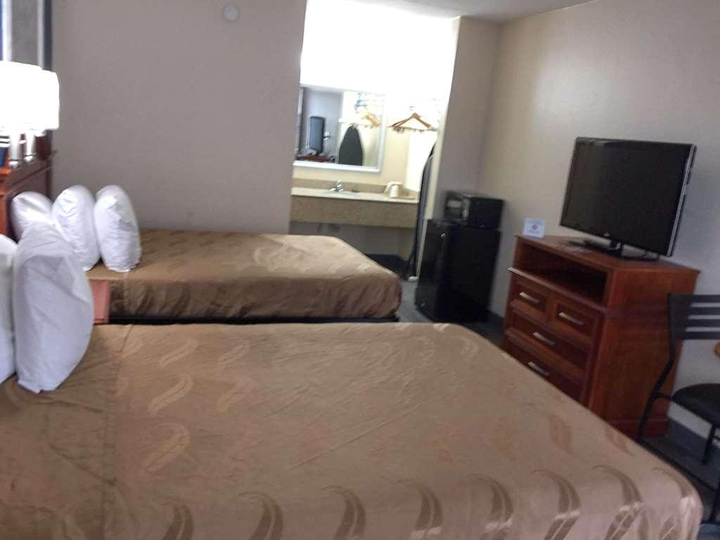 Americas Best Value Inn Tuscaloosa Zimmer foto