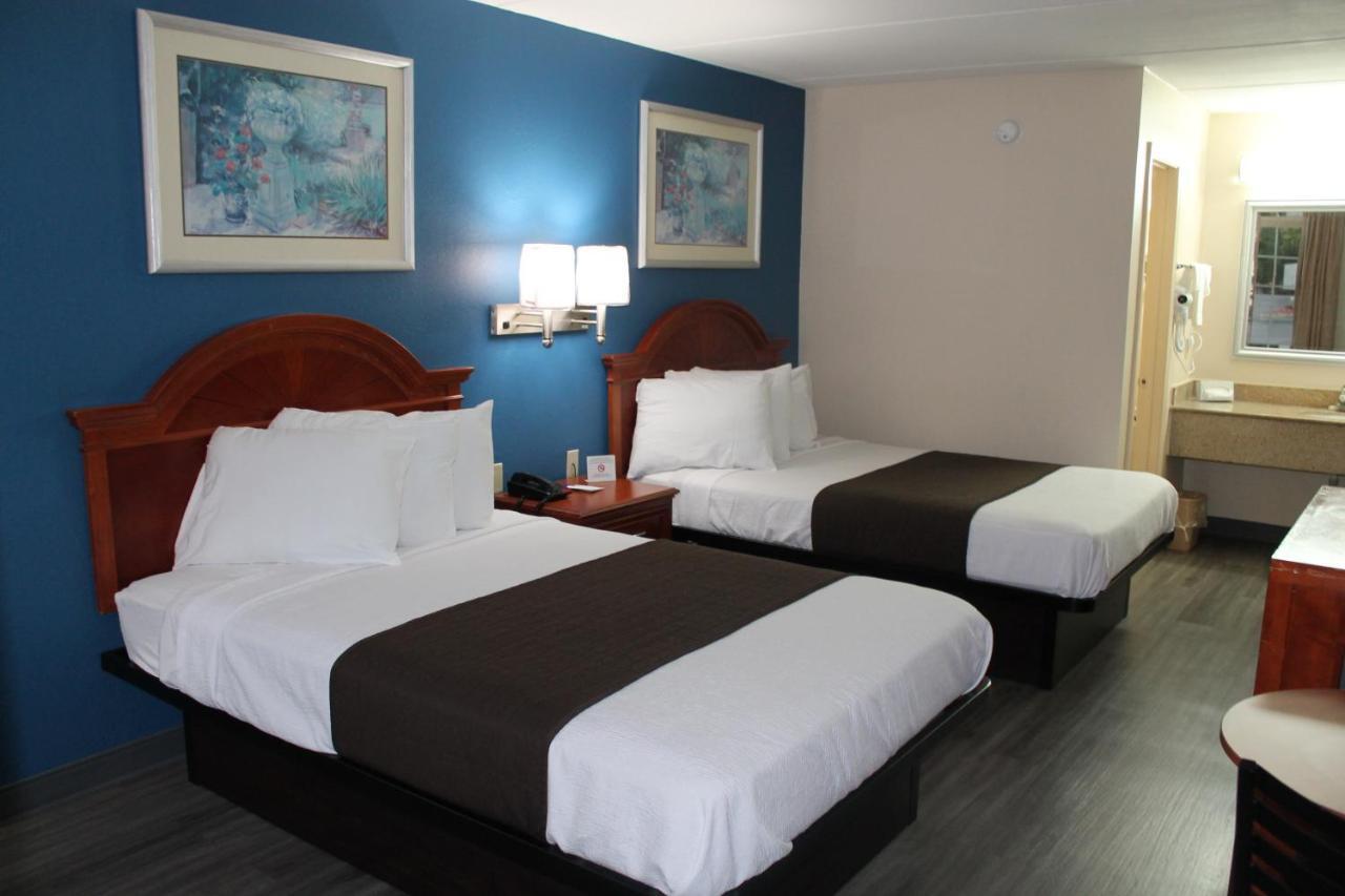 Americas Best Value Inn Tuscaloosa Exterior foto